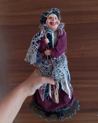 Befana alta 35 cm con cartellino