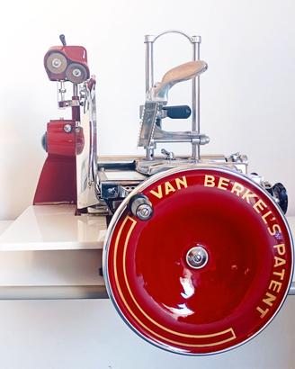 Affettatrice Berkel a Volano Model 9H - Rossa