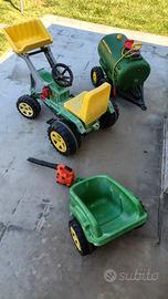 Trattore giocattolo John Deere