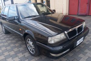 lancia Thema 2000 8v