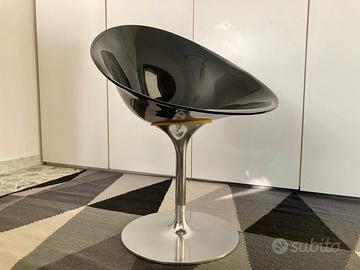 Kartell sedia girevole design Philippe Starck