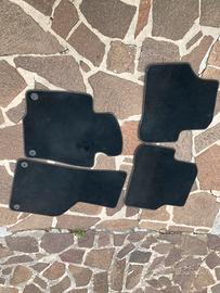 Tappetini e copri sedili volkswagen passat 2011