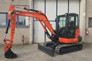 Miniescavatore Kubota KX042-4