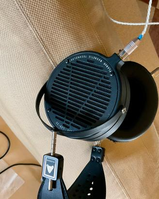 Audeze lcd2