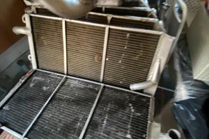 Formula 1 radiatori per Cosworth DFR