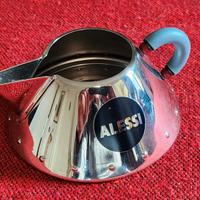 Lattiera Alessi design Michael Graves