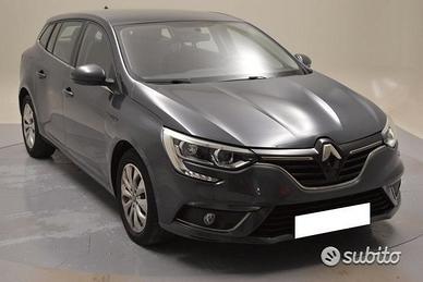 Ricambi per renault megane anno 2018/19 #041
