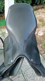 sella inglese Sellerie Forestieri  in pelle nera -