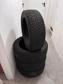 Gomme Invernali 215/45 r17