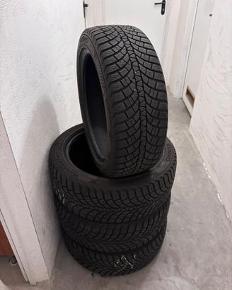 Gomme Invernali 215/45 r17