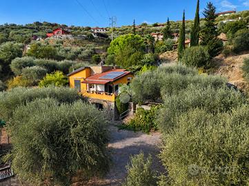 VILLA SINGOLA A CIVEZZA
