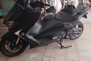 Yamaha Tmax 530