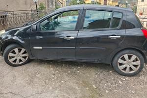  Renault Clio 2009