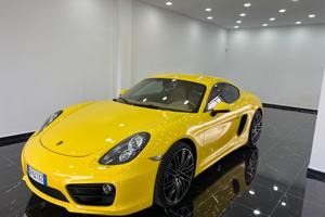 Porsche Cayman 2.7