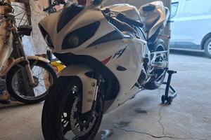 yamaha r1 big bang 