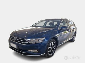 VOLKSWAGEN PASSAT VARIANT 2.0 TDI SCR EVO 110 KW E