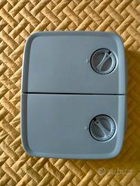 Distributore automatico cibo