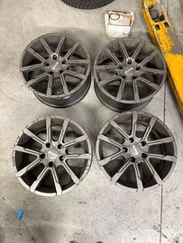 4 Cerchi Momo usati 17 Opel Insigna 5x120 usati