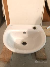 Lavabo piccolo