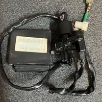 Centralina piu blocchetto r1 2004