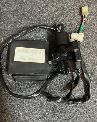 Centralina piu blocchetto r1 2004
