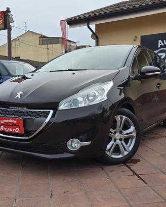 Peugeot 208 1.6 e-HDi 92 CV Stop&Start 5 porte All