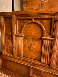 Antica cassapanca cortinese