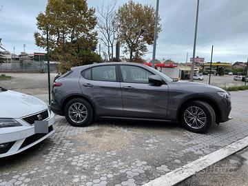 Stelvio Alfa Romeo 2019