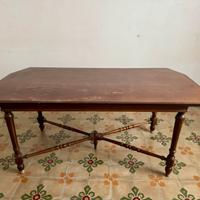 Tavolo in legno
