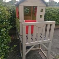 Casetta Smoby con scivolo