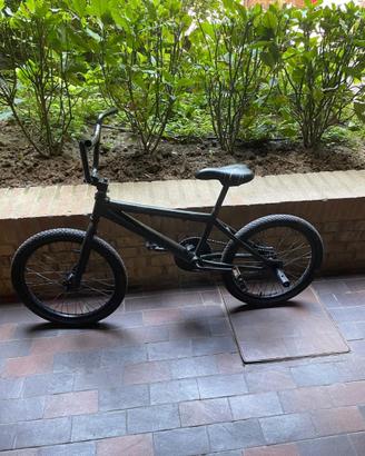 Bmx nera cheap