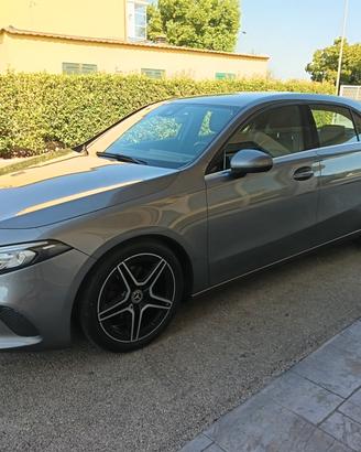 Mercedes-benz A 200 d Automatic Premium