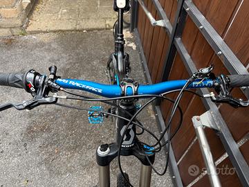 Mountain bike Scott carbonio