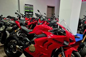 Ducati Panigale V4 2024 KM 2000 SCARICO AKRAPOVIC