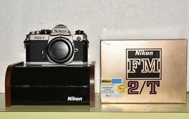 Fotocamera analogica Nikon FM2 Titanio (edizione l
