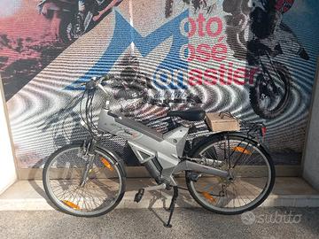 VARIE TIPOLOGIE DI BICICLETTE/MTB/E-BIKE/BICIVARIE