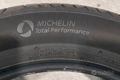 Pneumatici MICHELIN per TOYOTA AYGO X