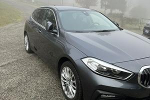 BMW 118d (F40)