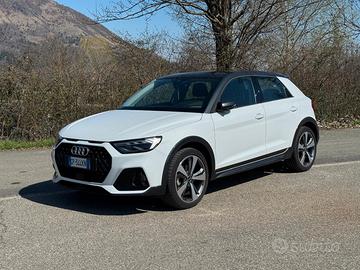Audi A1 All street