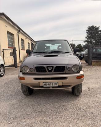 NISSAN TERRANO AUTOCARRO --1996