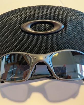Oakley Juliet