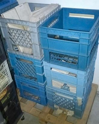 Cassette impilabili in plastica, cm41x33x28H dispo