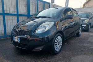 Toyota Yaris 1.4 D-4D 90 CV 5 PORTE ANNO 2010