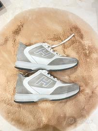 Scarpe Hogan taglia 7