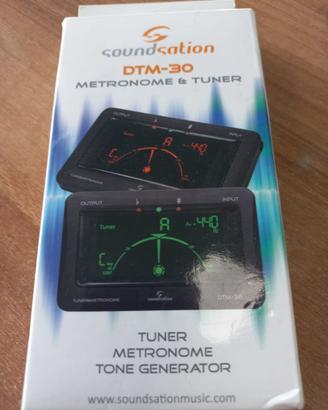 Metronomo  ed accordatore per chitarra
