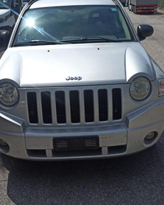 JEEP COMPASS 2008 C/ MOTORE BYL PER RICAMBI