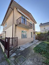 3 LOCALI A PIOVE DI SACCO