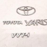 Scritta+Logo portellone post Toyota Yaris VVT-i