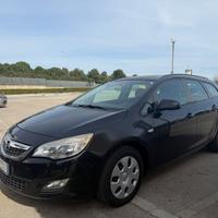 Opel Astra 1.7 CDTI 110CV S.W. Perfetta garanzia12