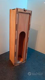 Porta Bottiglia Singola in legno tagliata al laser